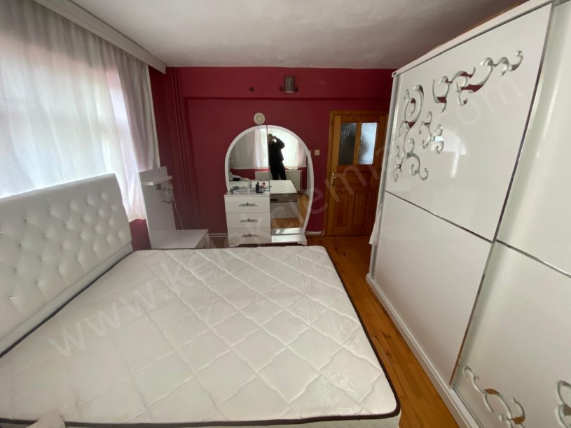 SELÇUKLU MAHALLESİNDE  EŞYALI 3+1 DAİRE