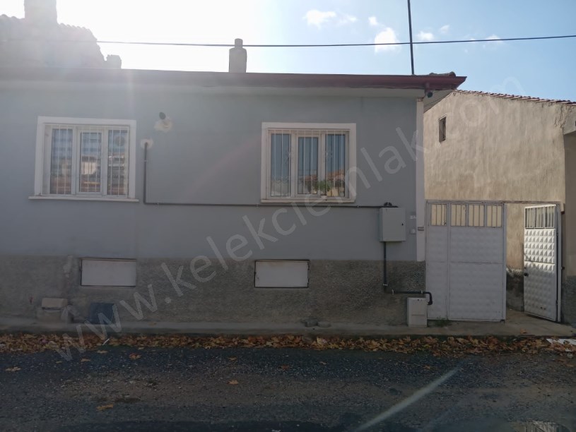 ERKMEN(YAKUPŞEVKİPAŞA)MAHALLESİNDE MÜSTAKİL EV