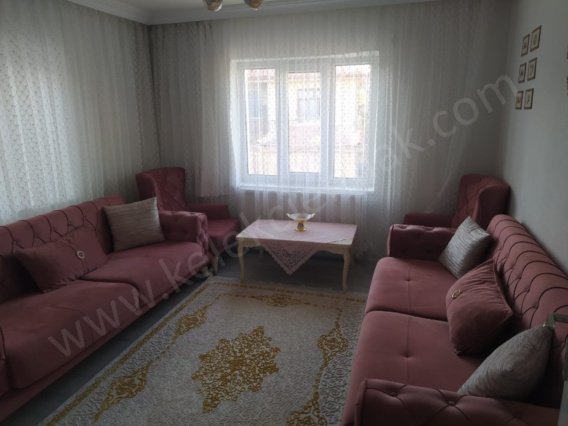 ERKMEN(YAKUPŞEVKİPAŞA)MAHALLESİNDE MÜSTAKİL EV