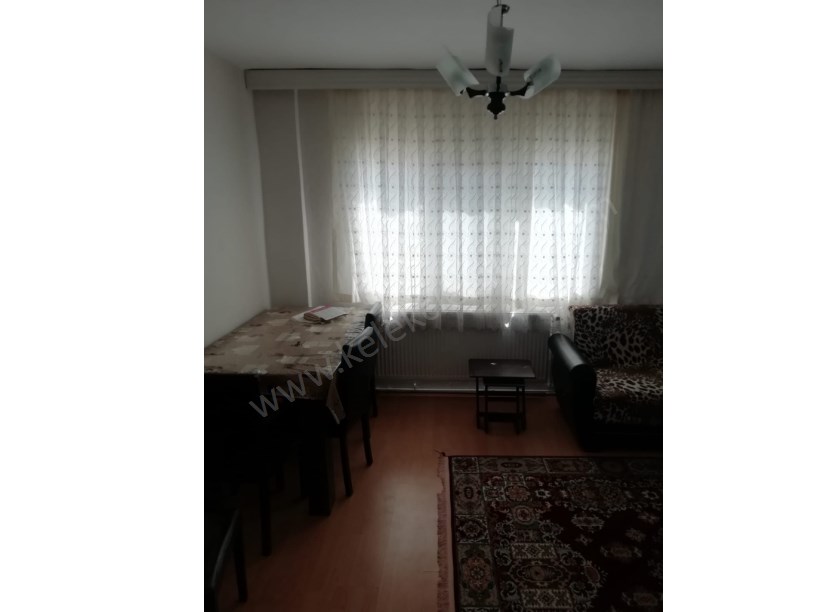 BADEMLİ MAHALLESİ ORHANİYE SOKAKTA SATILIK EŞYALI 2+1