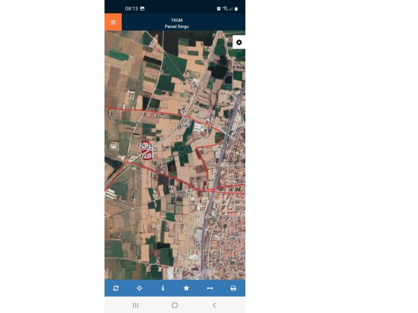 İHSANİYE MAHALLESİNDE 3 ADET TARLA
