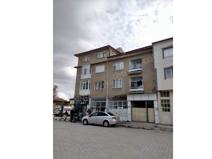 ESKİ SANAYİ SİTESİNDE DÜKKAN