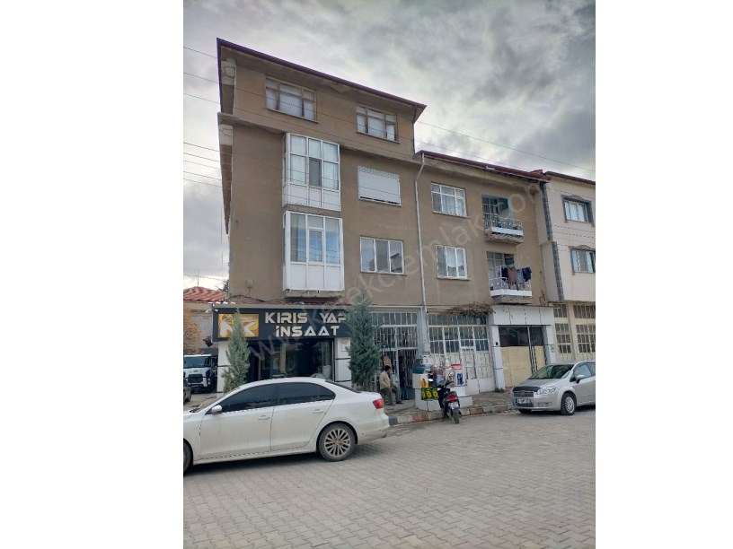 ESKİ SANAYİ SİTESİNDE DÜKKAN