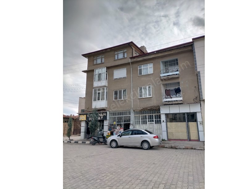 ESKİ SANAYİ SİTESİNDE DÜKKAN