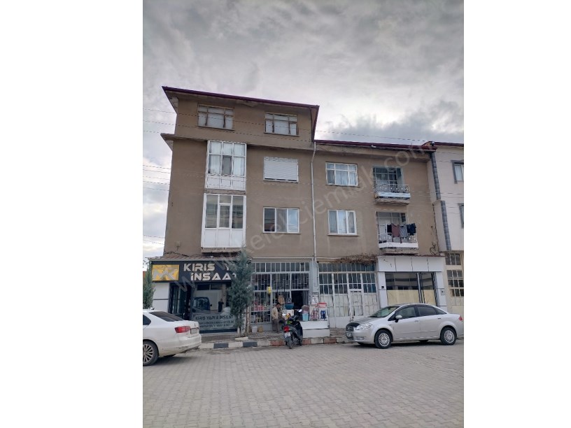 ESKİ SANAYİ SİTESİNDE DÜKKAN