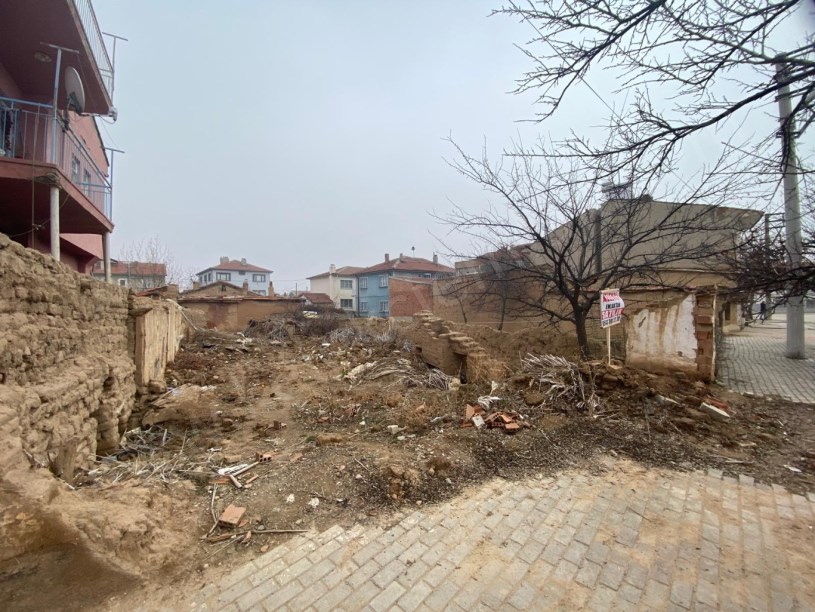YENİ ADLİYE ARKASINDA ARSA