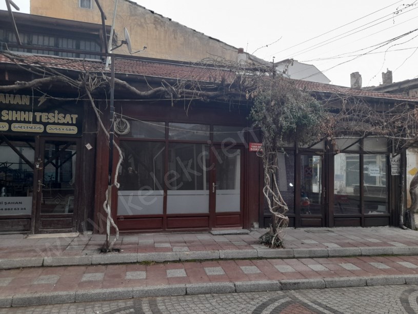 BUĞDAY PAZARINDA KİRALIK DÜKKAN