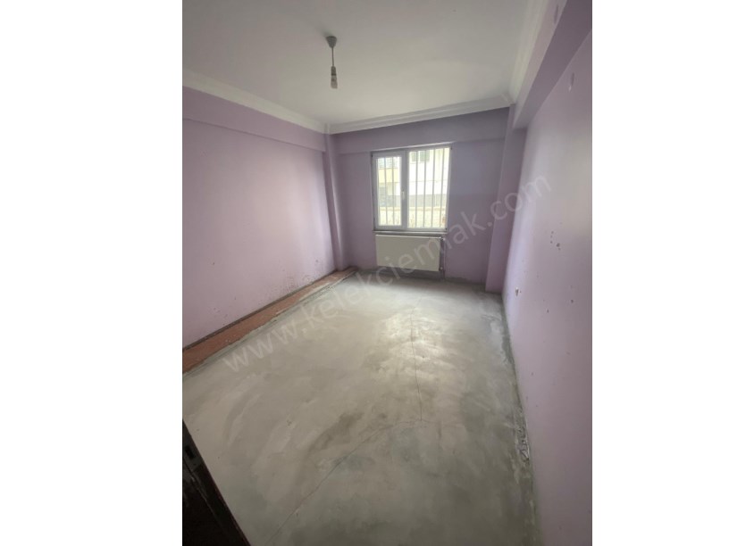 KIRKGÖZ MAHALLESİ İSTASYON CADDESİNDE KİRALIK 3+1