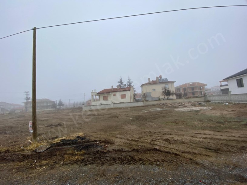 SELÇUKLU MAHALLESİ YILMAZ SOKAKTA 2 ADET GÜNEY CEPHELİ ARSA 
