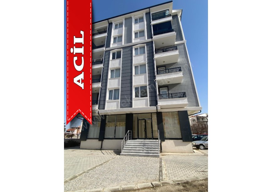 YENİCE MAHALLESİ HACI ARİF BEY SOKAKTA BÜYÜK İŞYERİ