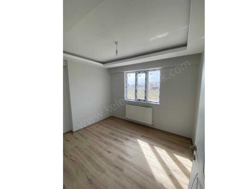 SELÇUKLU MAHALLESİNDE SATILIK 2+1 DAİRELER