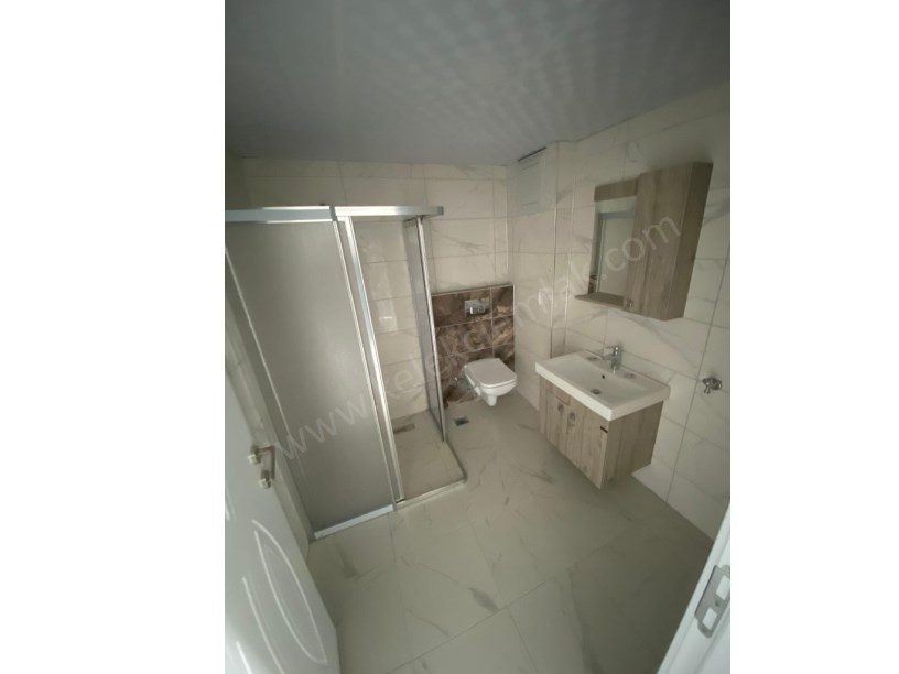 SELÇUKLU MAHALLESİNDE SATILIK 2+1 DAİRELER