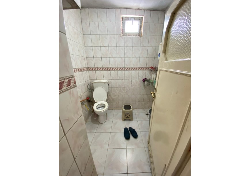 EMRULLAH MAHALLESİ BALTA SOKAKTA 2 KATLI MÜSTAKİL  BİNA