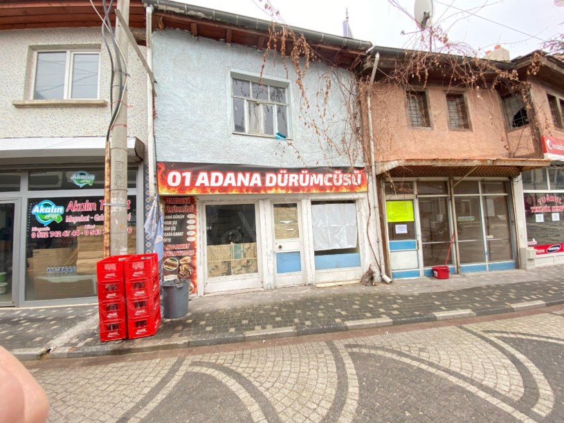 ŞAZİ MAHALLESİNDE DEMİRCİLER İÇİNDE DÜKKAN+MESKEN