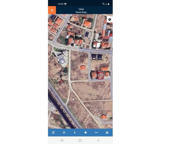HÜDAİ CAMİİ YANINDA GÜNEY CEPHELİ ARSA