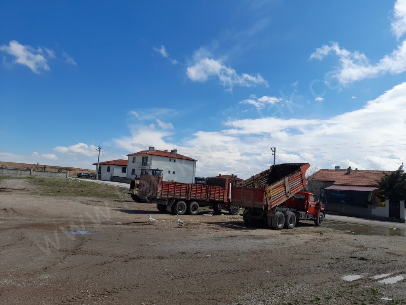 KALE MAHALLESİNDE BİLAL HABEŞ CAMİİ YANINDA ARSA