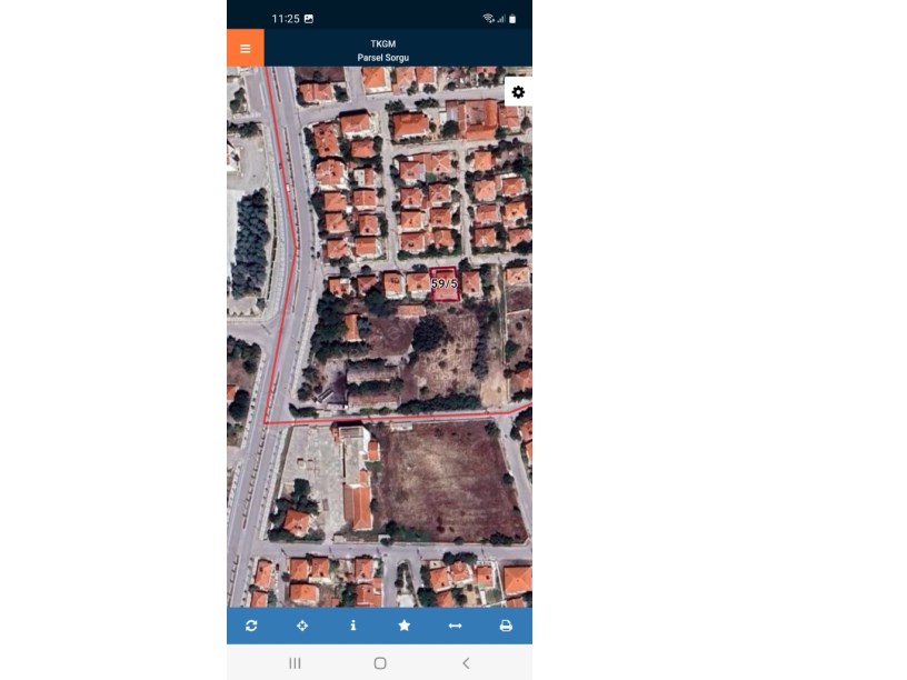 BADEMLİ MAHALLESİ ÇAMDERE SOKAKTA 3 KATLI BİNA