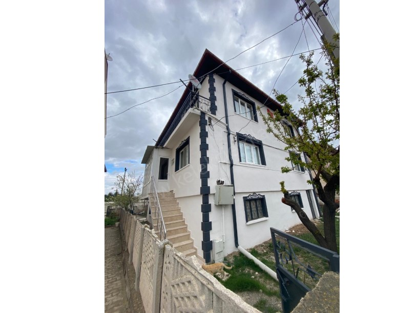BADEMLİ MAHALLESİNDE SATILIK DUBLEKS DAİRE