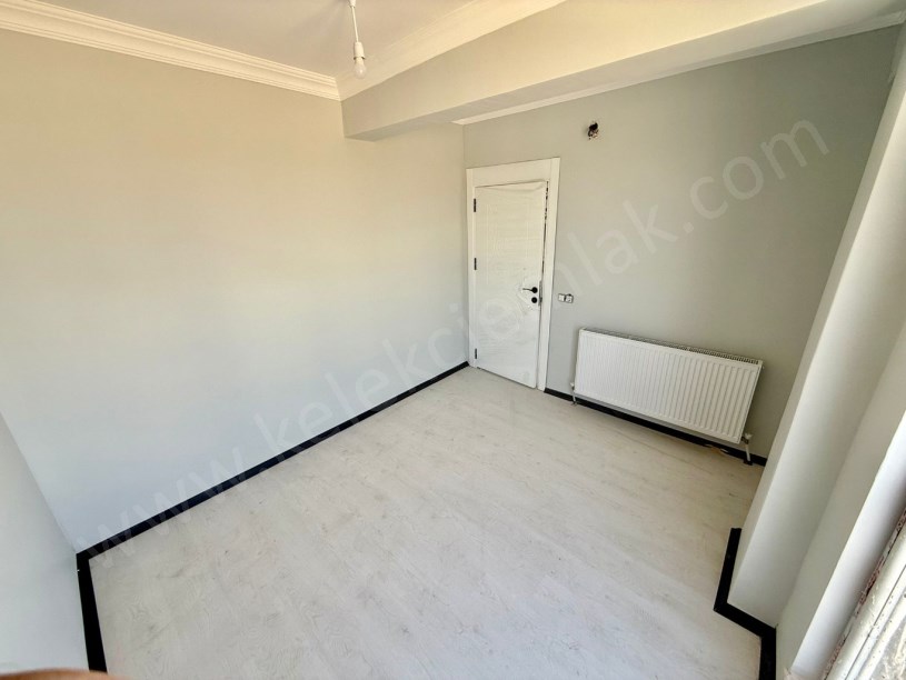 AKCAN PARKI KARŞISINDA SATILIK 1+1 DAİRELER