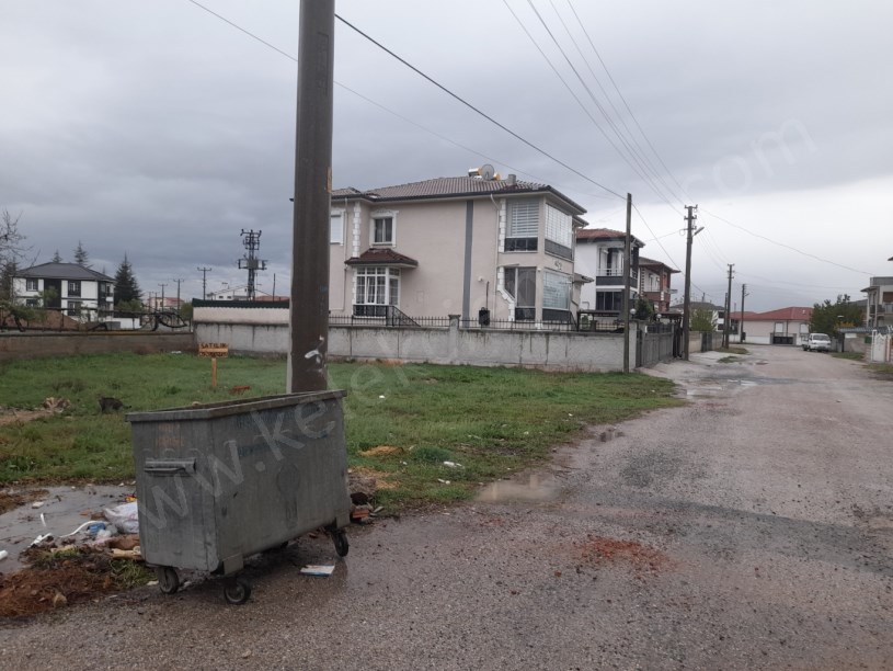 SELÇUKLU MAHALLESİ BULUŞ SOKAKTA KAT KARŞILIĞI ARSA