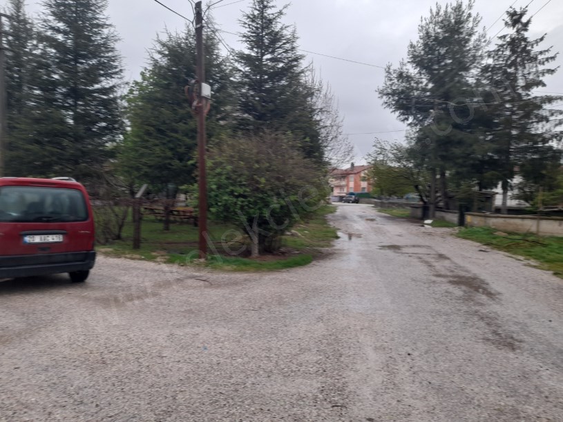 SELÇUKLU MAHALLESİ BULUŞ SOKAKTA KAT KARŞILIĞI ARSA