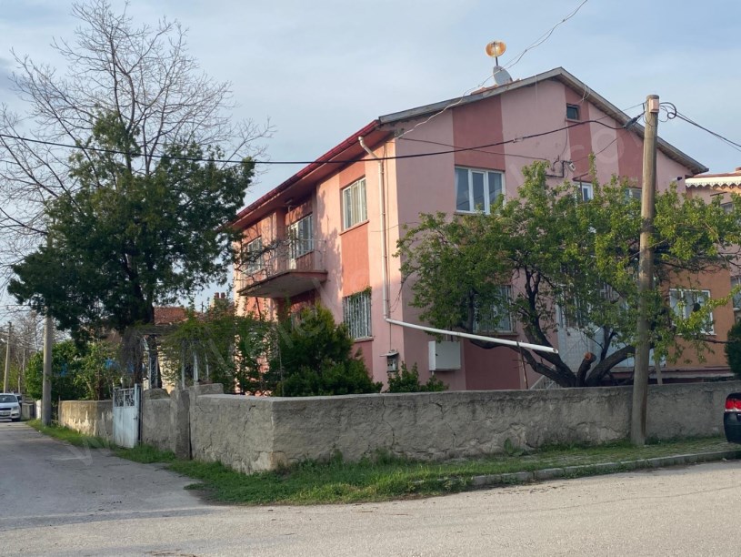 KONAK MAHALLESİ PAPATYA 1 CADDESİNDE 3+1 DAİRE