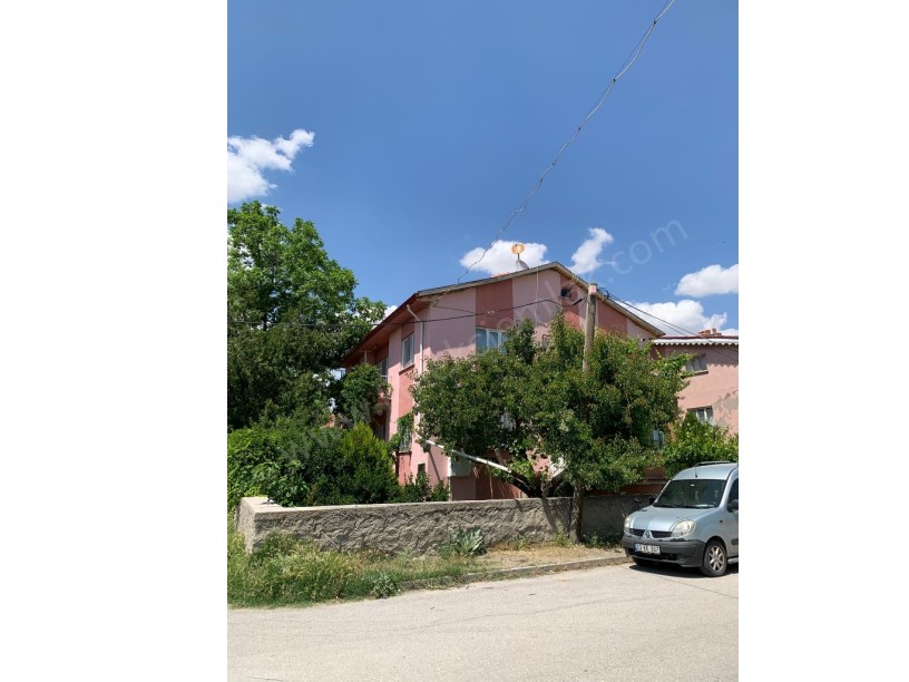 KONAK MAHALLESİ PAPATYA 1 CADDESİNDE 3+1 DAİRE