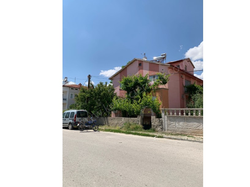 KONAK MAHALLESİ PAPATYA 1 CADDESİNDE 3+1 DAİRE
