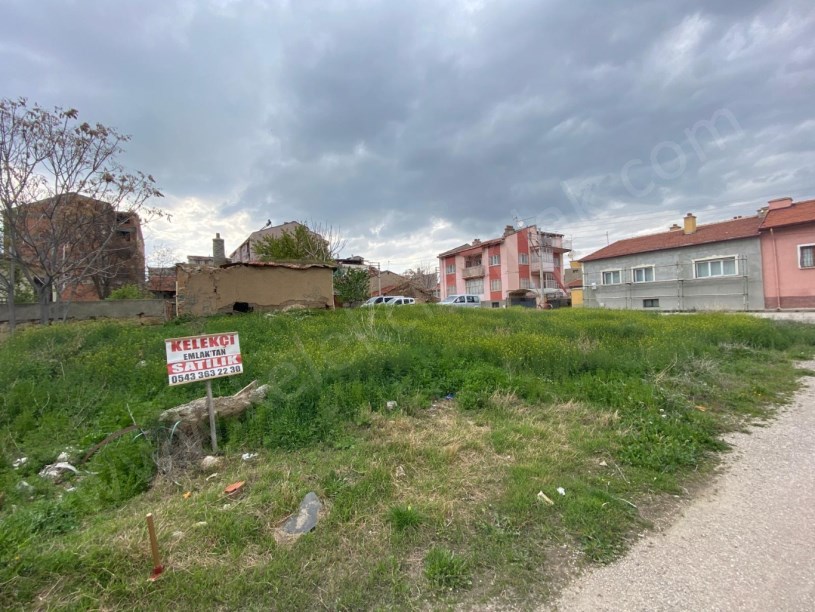 HASTANE MAHALLESİNDE ARSA