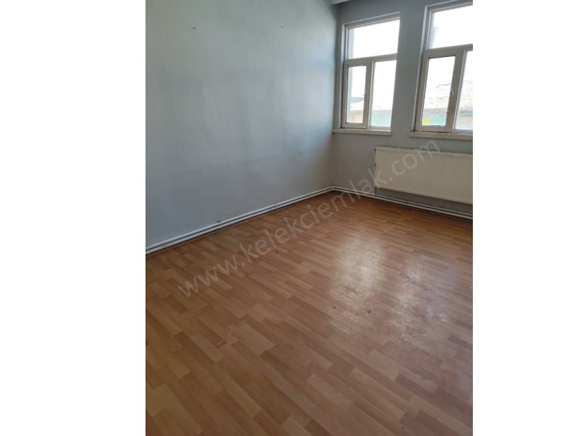 ÖMEROĞLU(ALACA)MAHALLESİNDE KİRALIK 2+1
