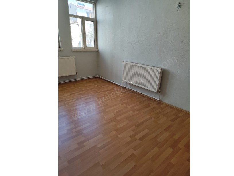 ÖMEROĞLU(ALACA)MAHALLESİNDE KİRALIK 2+1