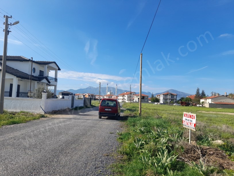SELÇUKLU MAHALLESİ ALKAN SOKAKTA KÖŞE BAŞINDA ARSA