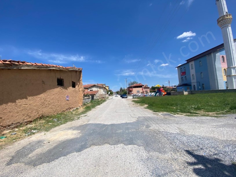 YENİ MÜFTÜLÜK BİNASI KARŞISINDA KAT KARŞILIĞI ARSA