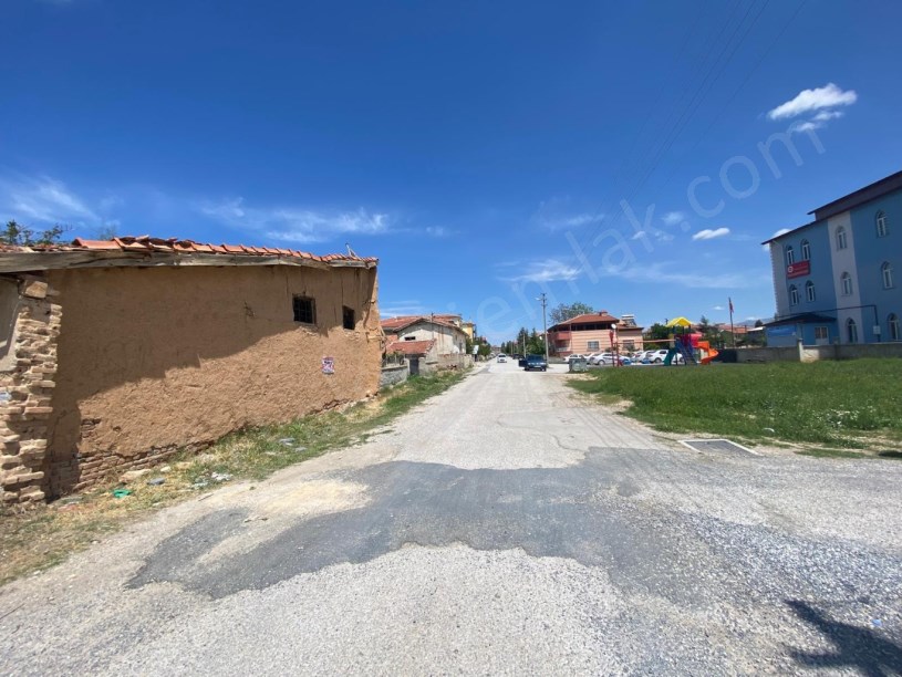 YENİ MÜFTÜLÜK BİNASI KARŞISINDA KAT KARŞILIĞI ARSA
