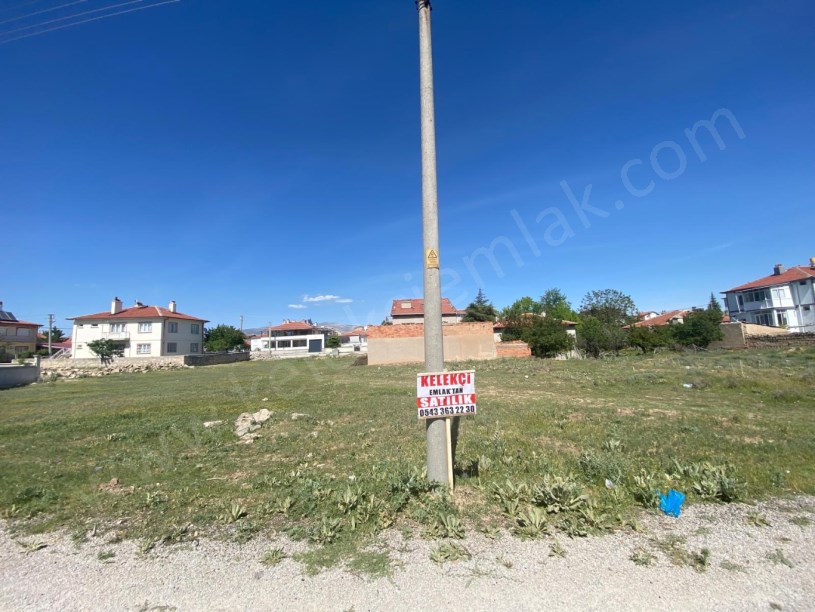 BAĞLARÜSTÜNDE 3 ADET ARSA