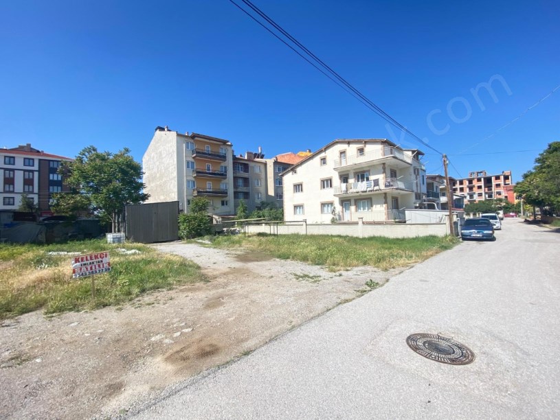 İMARET MAHALLESİ ELMAS SOKAKTA ARSA