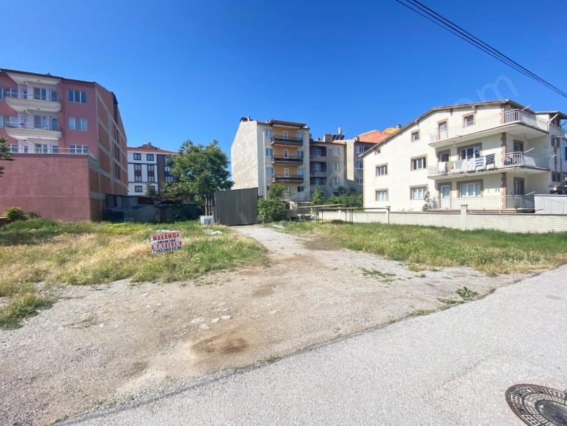 İMARET MAHALLESİ ELMAS SOKAKTA ARSA