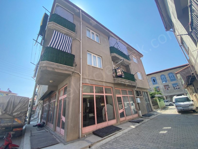 ÇARŞI MERKEZDE DÜKKAN+MESKEN  3 KATLI BİNA