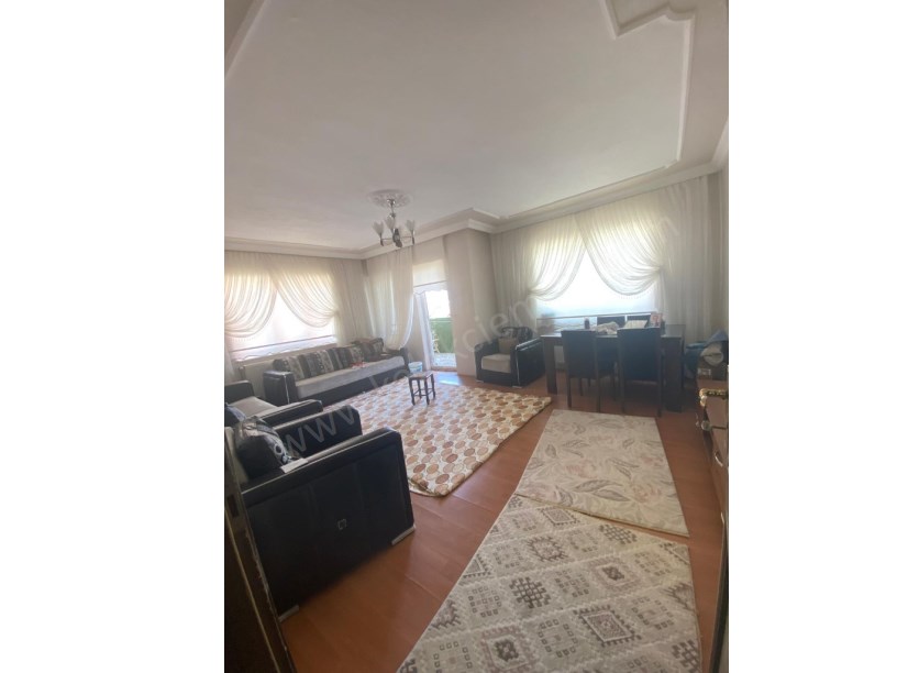 ÇARŞI MERKEZDE DÜKKAN+MESKEN  3 KATLI BİNA