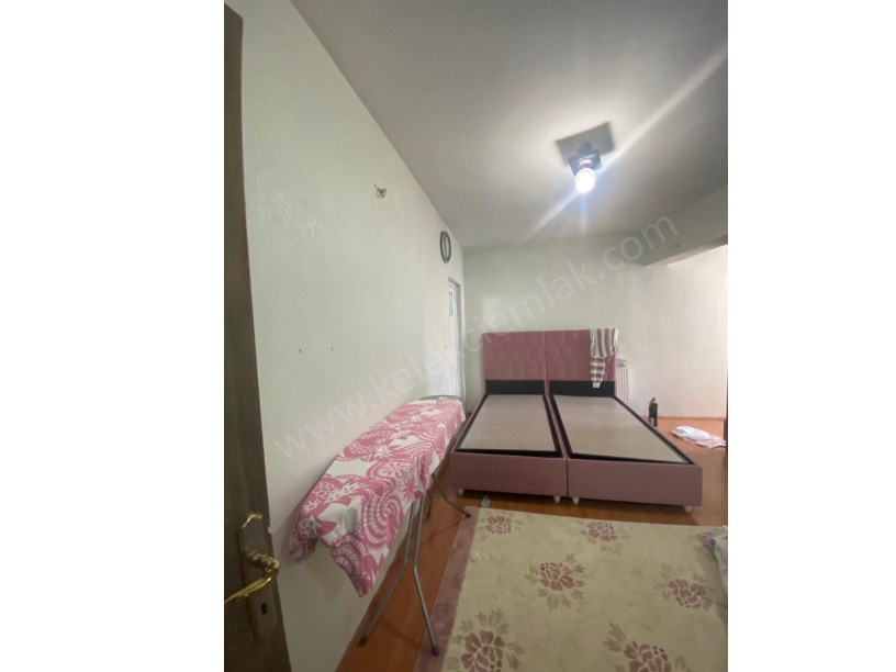 ÇARŞI MERKEZDE DÜKKAN+MESKEN  3 KATLI BİNA
