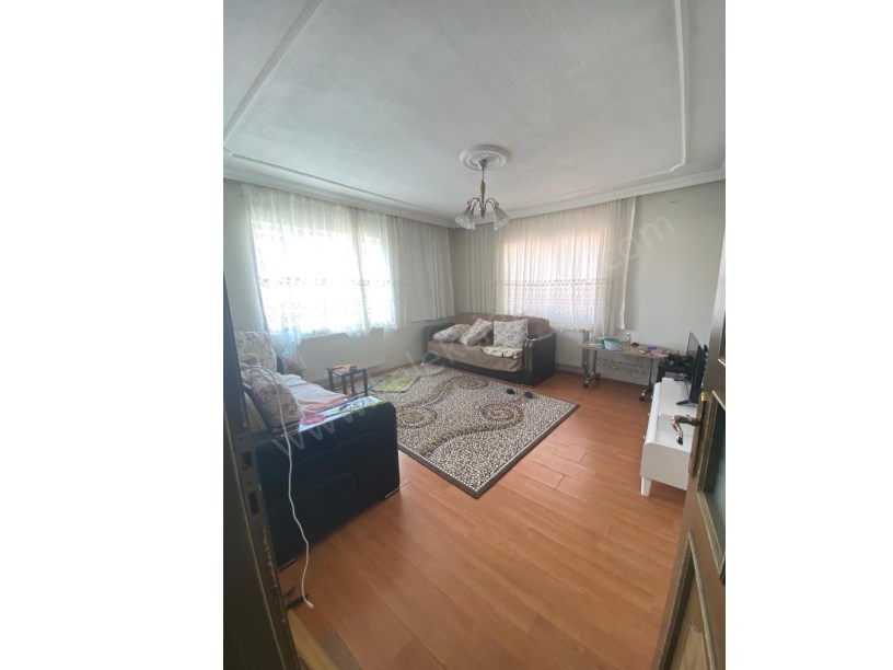 ÇARŞI MERKEZDE DÜKKAN+MESKEN  3 KATLI BİNA