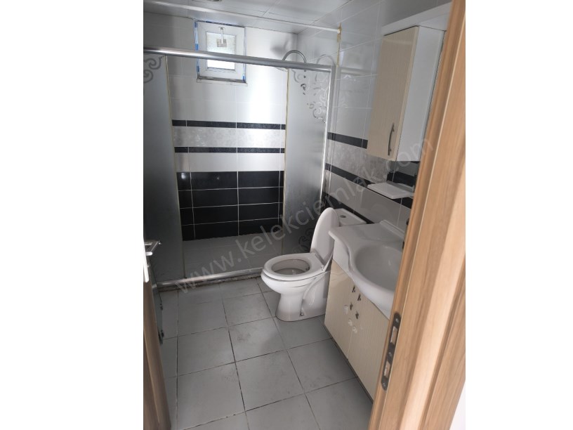 BUCAK MAHALLESİ ÖZTÜRKLER SOKAKTA  LÜKS 4+1 DAİRE