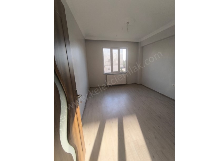 BUCAK MAHALLESİ ÖZTÜRKLER SOKAKTA  LÜKS 4+1 DAİRE