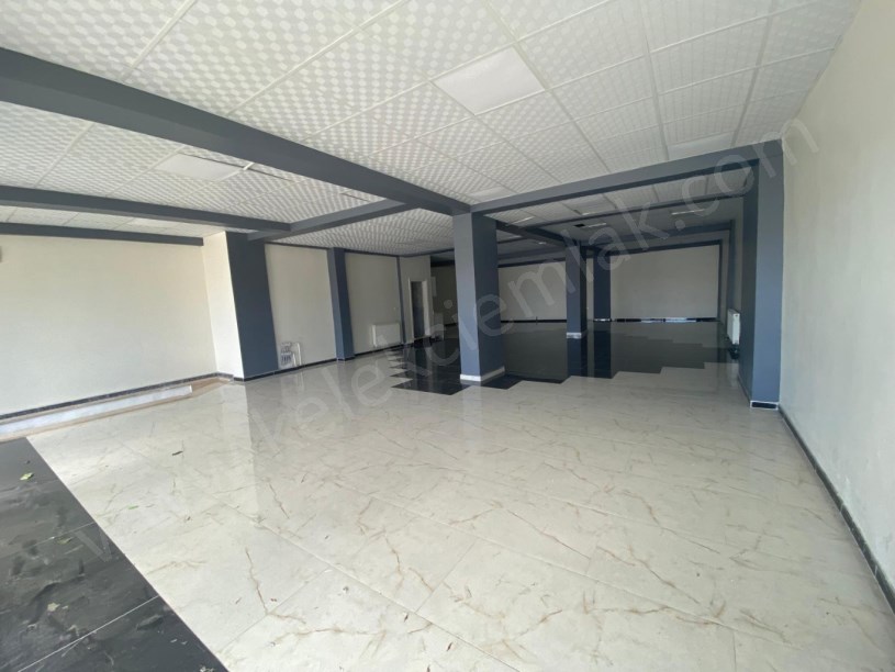 EYLÜL KAFE YANINDA BÜYÜK İŞYERİ