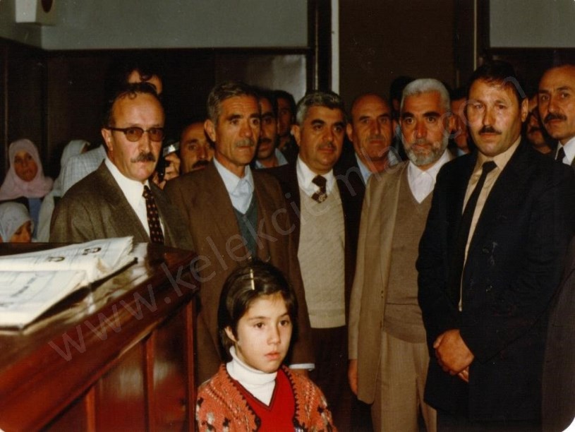 EYLÜL KAFE YANINDA BÜYÜK İŞYERİ