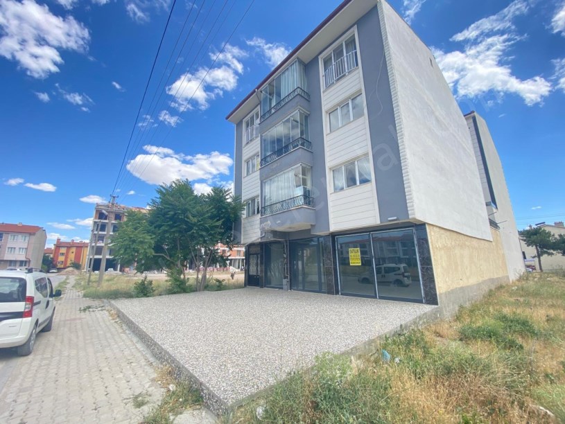 EYLÜL KAFE YANINDA BÜYÜK İŞYERİ