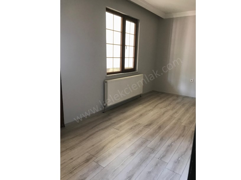 ALACA KONUTLARINDA ARA KATTA KİRALIK 3+1