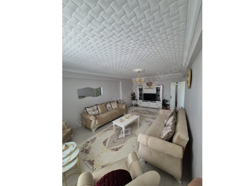 KIRKGÖZ MAHALLESİ BEYAZIT CADDESİNDE  SATILIK 2+1