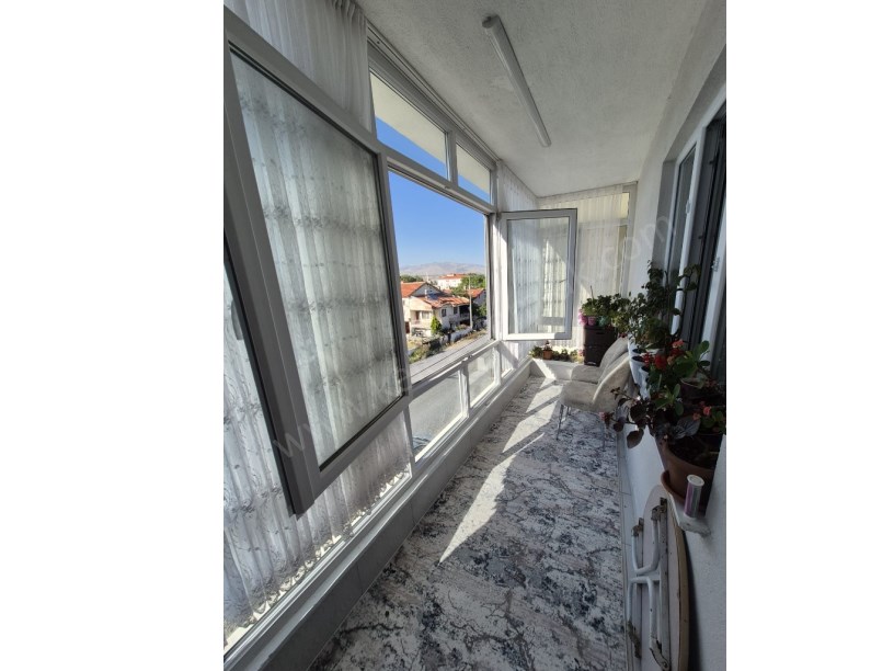 KIRKGÖZ MAHALLESİ BEYAZIT CADDESİNDE  SATILIK 2+1