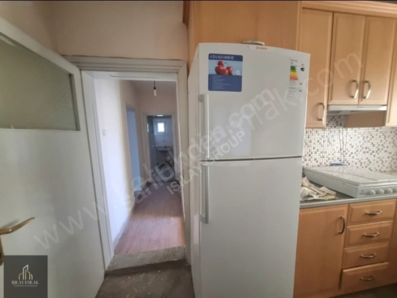 BAĞLARÜSTÜ HEKİM SOKAKTA 2 KATLI EV VE ARSA
